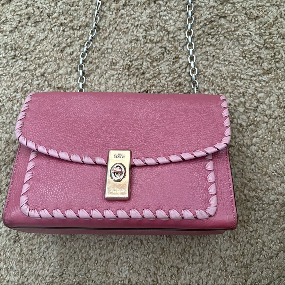 Pink Coach Bag🩷💋